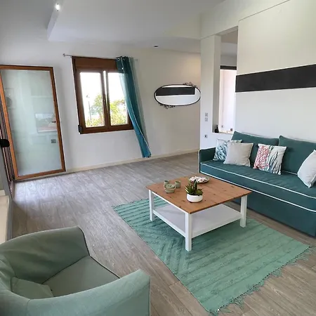 Vakantiehuis Naos-sea Front Vacation By Chania Center