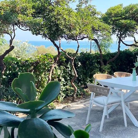 Naos-sea Front Vacation By Chania Center * Chania (Crete)