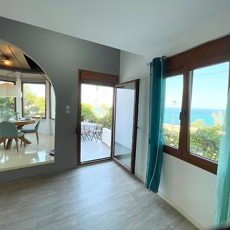 Vakantiehuis Naos-sea Front Vacation By Chania Center
