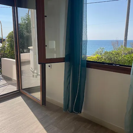 Naos-sea Front Vacation By Chania Center *