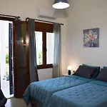 Naos-sea Front Vacation By Chania Center Holiday home *