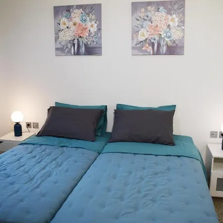 Naos-sea Front Vacation By Chania Center Holiday home *