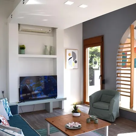 Дом отдыха Naos-sea Front Vacation By Chania Center