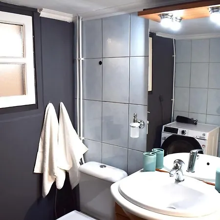 Naos-sea Front Vacation By Chania Center * Ханья