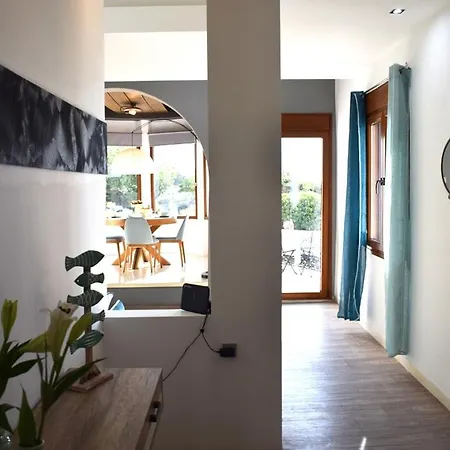 Naos-sea Front Vacation By Chania Center Ханья