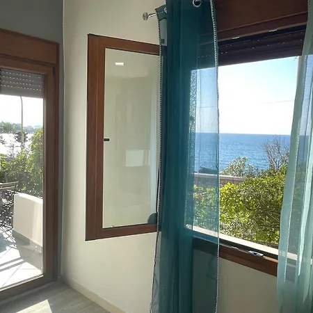 Дом отдыха Naos-sea Front Vacation By Chania Center