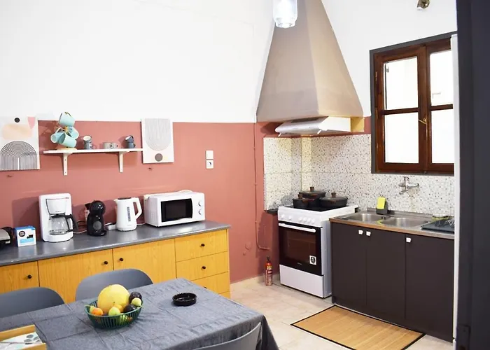 Naos-sea Front Vacation By Chania Center *