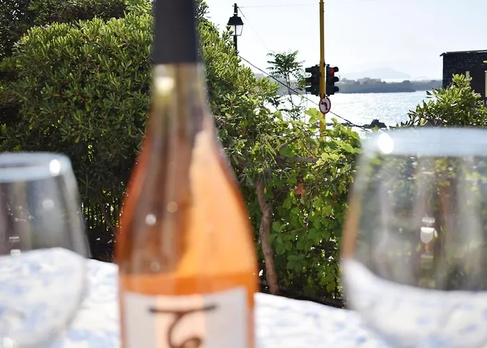 Naos-sea Front Vacation By Chania Center