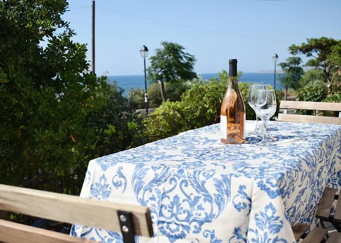 Naos-sea Front Vacation By Chania Center Holiday home Chania (Crete)