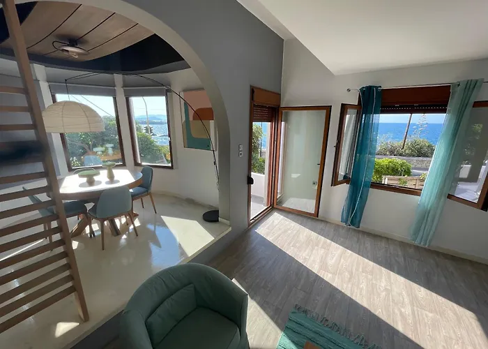 Naos-sea Front Vacation By Chania Center Holiday home