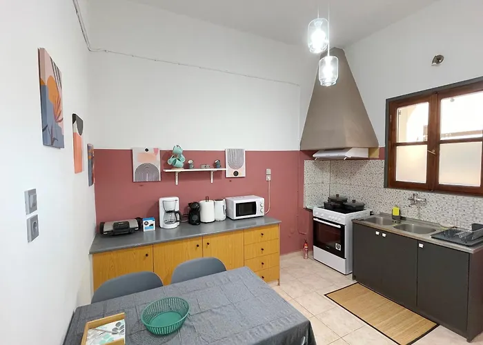 Naos-sea Front Vacation By Chania Center Будинок відпочинку *